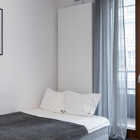 Golden Apartments Warsaw: Premium Building in Top Location Exterior photo